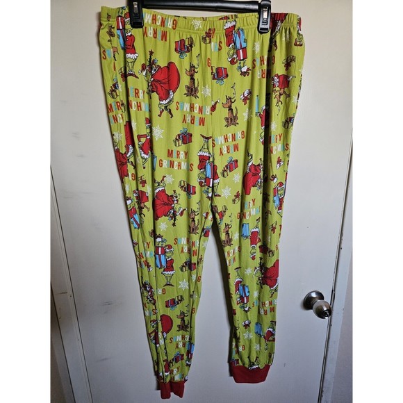Dr. Seuss The Grinch Womens Plus 2X Soft Christmas 2 Piece Pajama Set Green Red - Picture 6 of 10